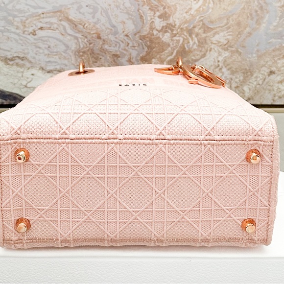 Christian Dior Canvas Cannage Medium Lady Dior D-Lite Tote Bag - Picture 14 of 16